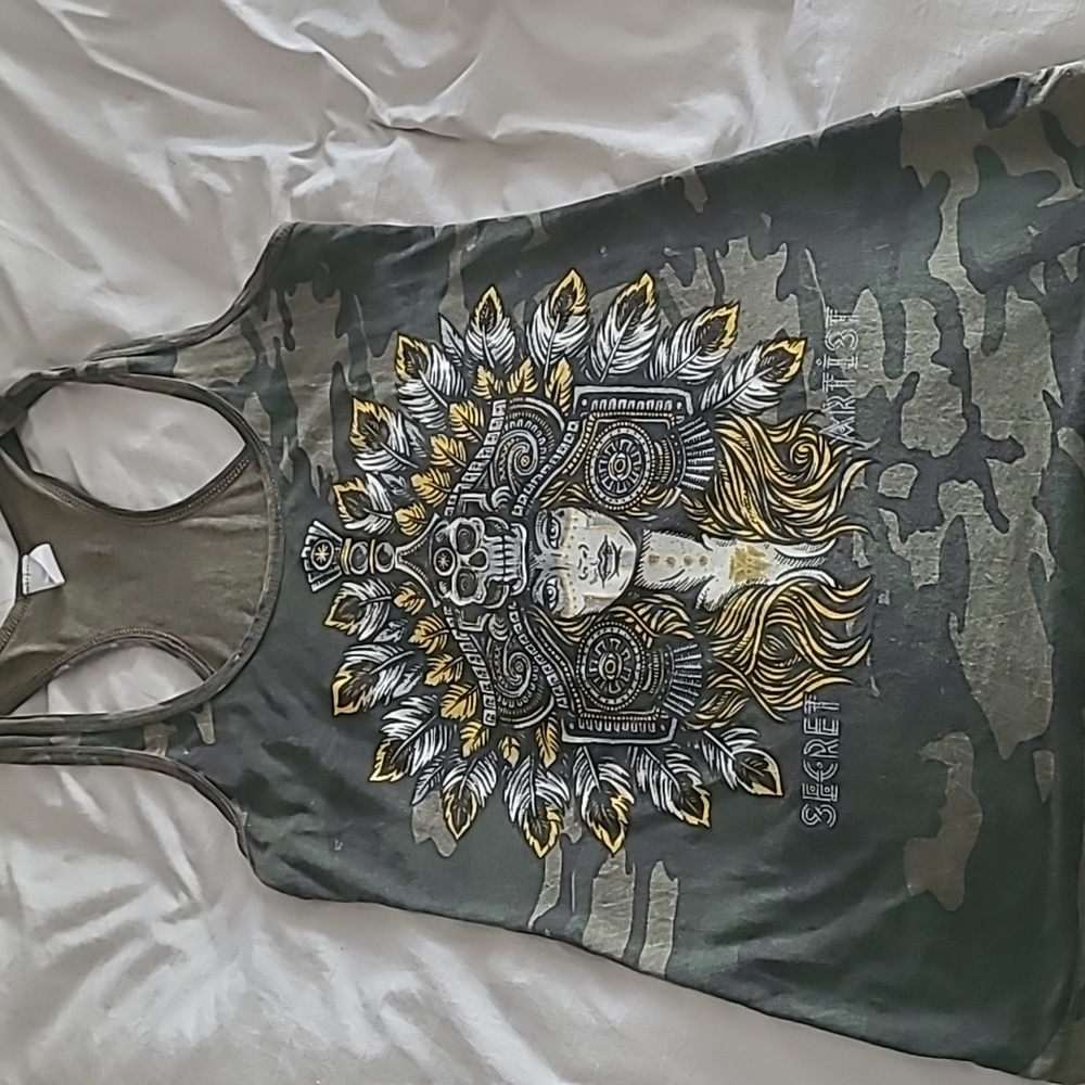 Secret artist by affliction